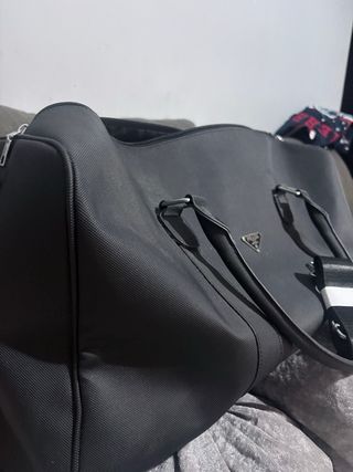 Maleta de viaje negra estilo Prada