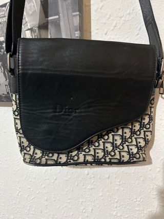 Riñonera Dior Monogram Beige y Negra
