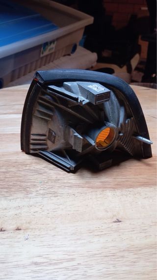 Piloto delantero Saab 9000