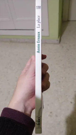 La Place (Folio Series, No 1722) (French Edition)