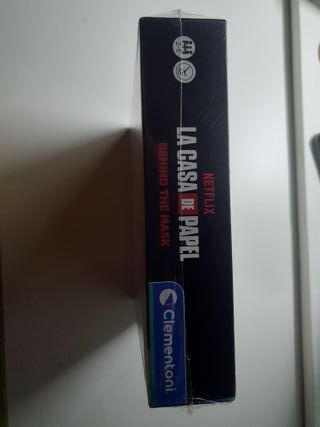 La Casa de Papel Behind The Mask Nuovo