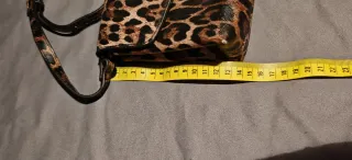 Bolso bandolera estampado leopardo
