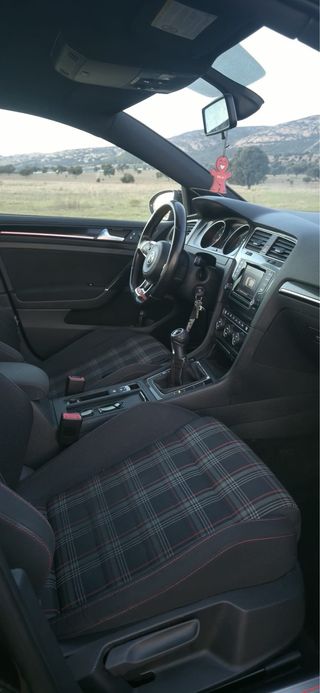 Volkswagen Golf GTI Performance Mk7