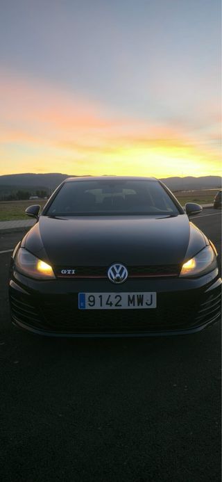 Volkswagen Golf GTI Performance Mk7
