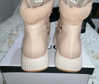 Botas invierno caqui cordones borreguillo