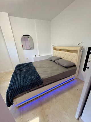 Se alquila apartamento