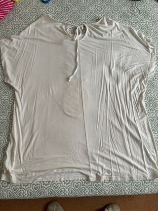 Camiseta blanca piña lentejuelas