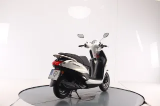 YAMAHA D'elight 125 2023