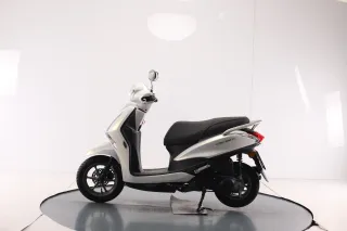 YAMAHA D'elight 125 2023