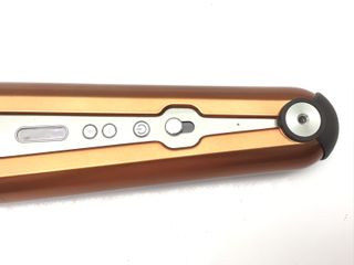 plancha pelo dyson corrale