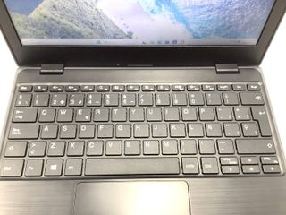 pc portatil lenovo 81m8, intel celeron n4020, 4gb ram, 128gb ssd, grafica compartida