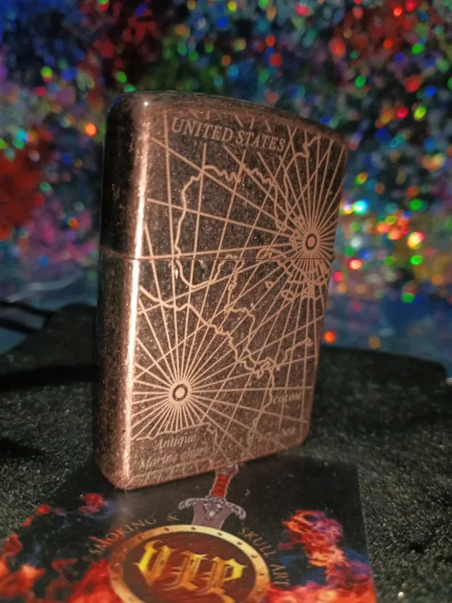 Mechero US Vip Zippo 'Wind Rose'