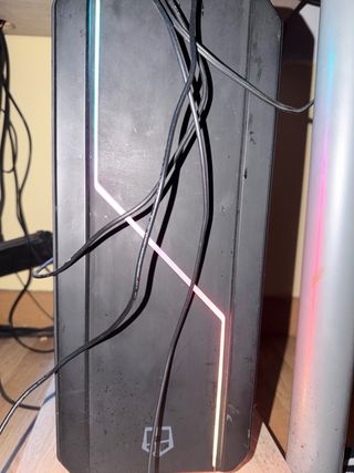 Torre PC Gaming Gigabyte Negra