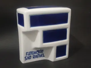 Figura Sargadelos Fundación San Rafael