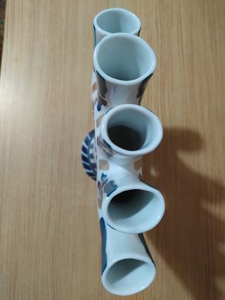 Figura Sargadelos Mano Gallo 24x22,5 cm