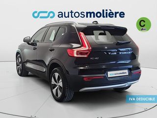 Volvo XC40 T2 Core Auto 95 kW (129 CV)
