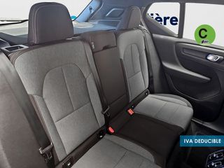 Volvo XC40 T2 Core Auto 95 kW (129 CV)