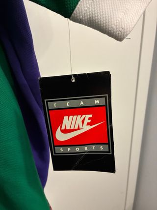 Camiseta Nike Vintage Unicaja Málaga.