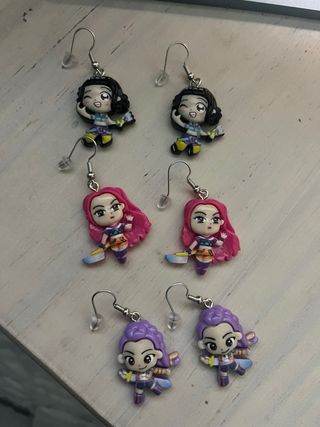 Joyero Huntrix con Pendientes