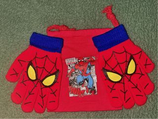 Guantes Spiderman y Bolsa Tela Roja