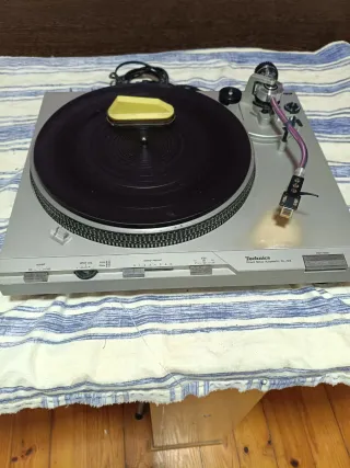 Giradiscos Technics SL-D3 Automático