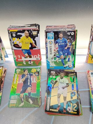 mas de 150 cromos, cartas , trading cards, panini , liga 2023/25 MGK