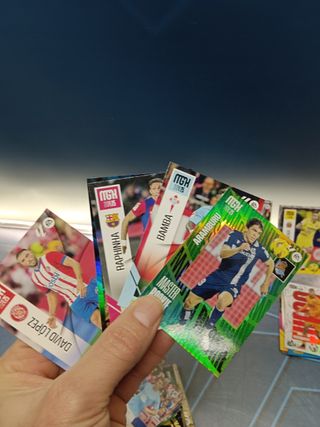 mas de 150 cromos, cartas , trading cards, panini , liga 2023/25 MGK