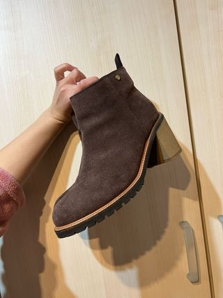 Botines Gioseppo piel marrón tacón