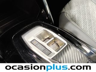 Peugeot 208 Allure Hybrid eDCS6 75 kW (100 CV)