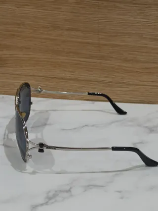 Occhiali da sole aviator