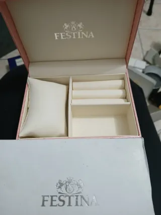 Espositore gioielli Festina rosa e beige