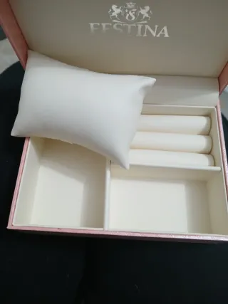 Espositore gioielli Festina rosa e beige