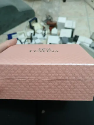 Espositore gioielli Festina rosa e beige