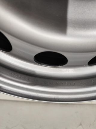 Llanta de chapa para Citroën Peugeot 16 pulgadas