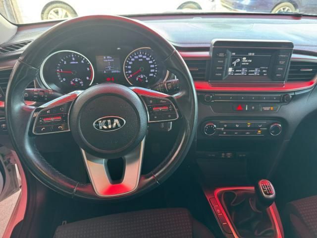 KIA cee'd Tourer 1.6 CRDi Concept 85 kW (115 CV)