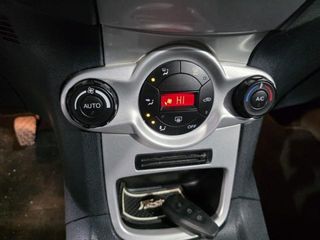 FORD Fiesta 5p Ghia 1.40