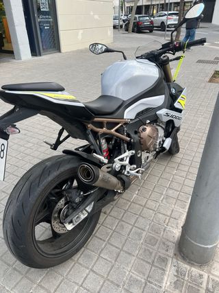 BMW S1000R 2022 Escape SC Project