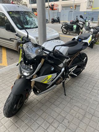 BMW S1000R 2022 Escape SC Project