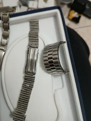 3 cinturini per orologi in acciaio