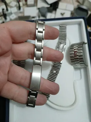 3 cinturini per orologi in acciaio