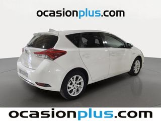 Toyota Auris 1.8 Hybrid Active 100 kW (136 CV)