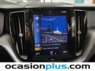 Volvo XC60 2.0 T4 Momentum Auto 140 kW (190 CV)