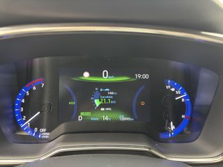 Toyota Corolla 1.8 125H ACTIVE TECH E-CVT