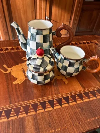 Juego de café, azucarero y lechera