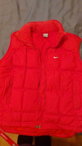 Chaleco plumífero Nike Rojo
