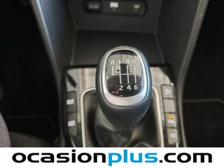 Kia Sportage 1.6 CRDi MHEV Business 4x2 100 kW (136 CV)