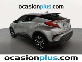 Toyota C-HR 1.8 125H Advance 90 kW (122 CV)