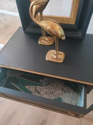 Mesitas Noche Luis XVI Negras y Doradas