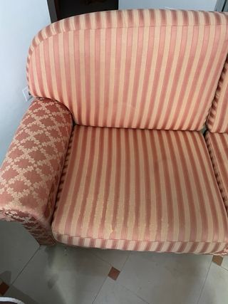 Sofá de 2 plazas tela beige y rosa