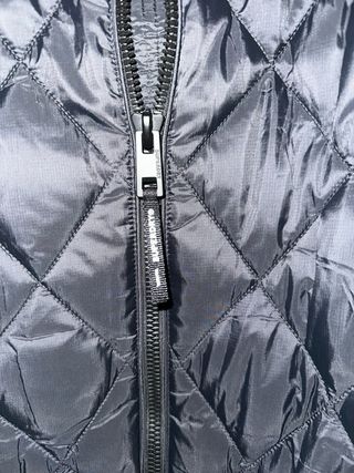 Chaqueta acolchada Superdry negra